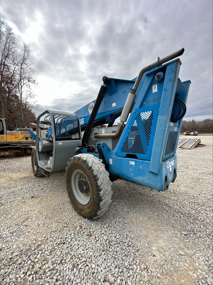 2008 Genie GTH-1056