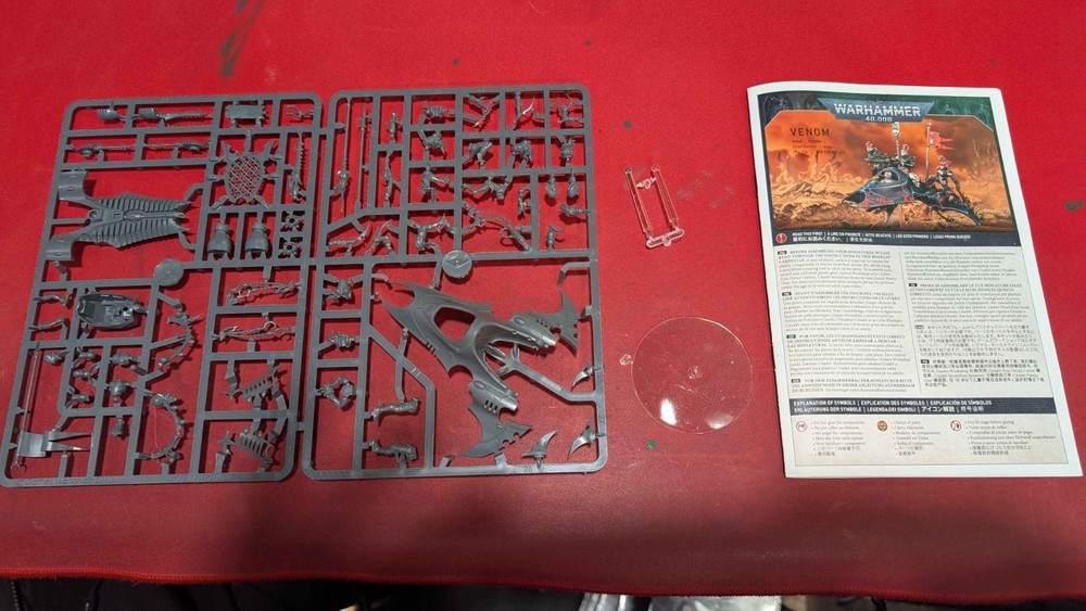 1x Venom new on sprue!