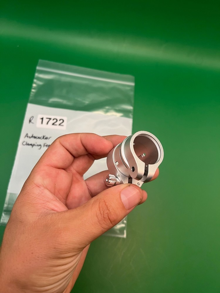 Autococker Clamping Feedneck