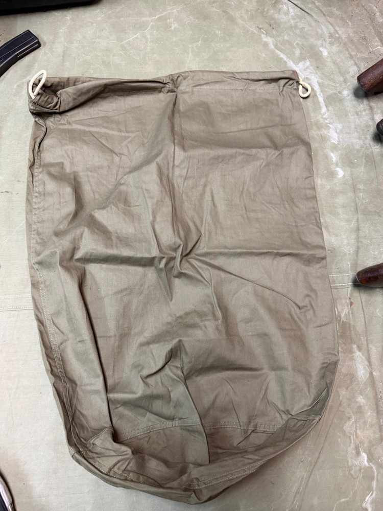 ORIGINAL WWII US ARMY INFANTRY BARRACKS LAUNDRY CARRY BAG-1944