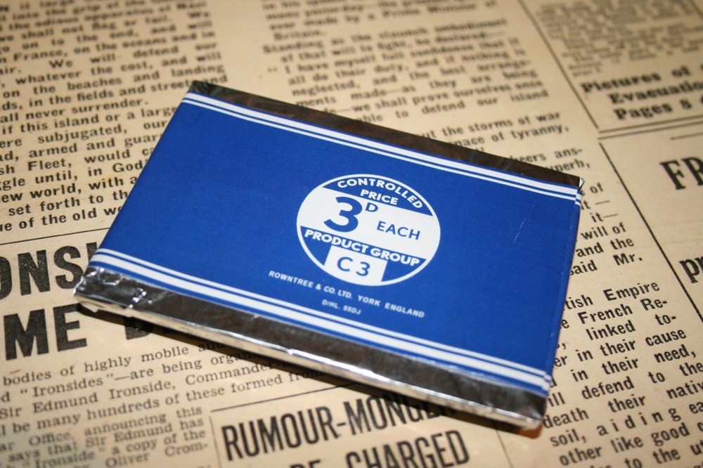 WW2 Wartime blue KitKat 1944-1947