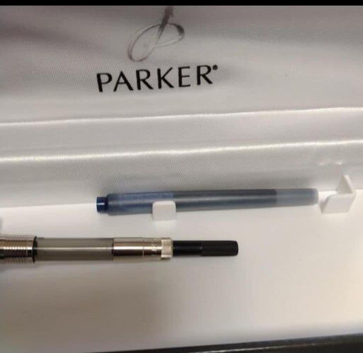 Parker silver fountain pen #28fb77