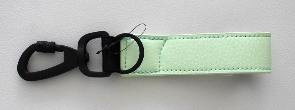 Nike Premium Key Holder Barely Volt/Sail/Black