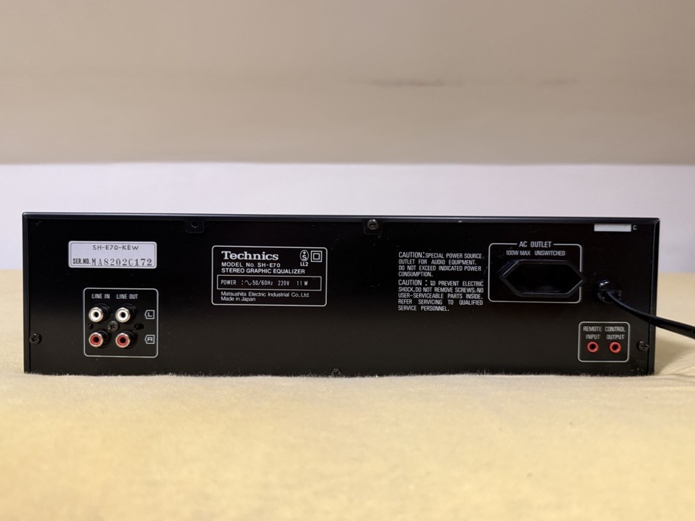 Technics SH-E70 graphic equalizer TOP