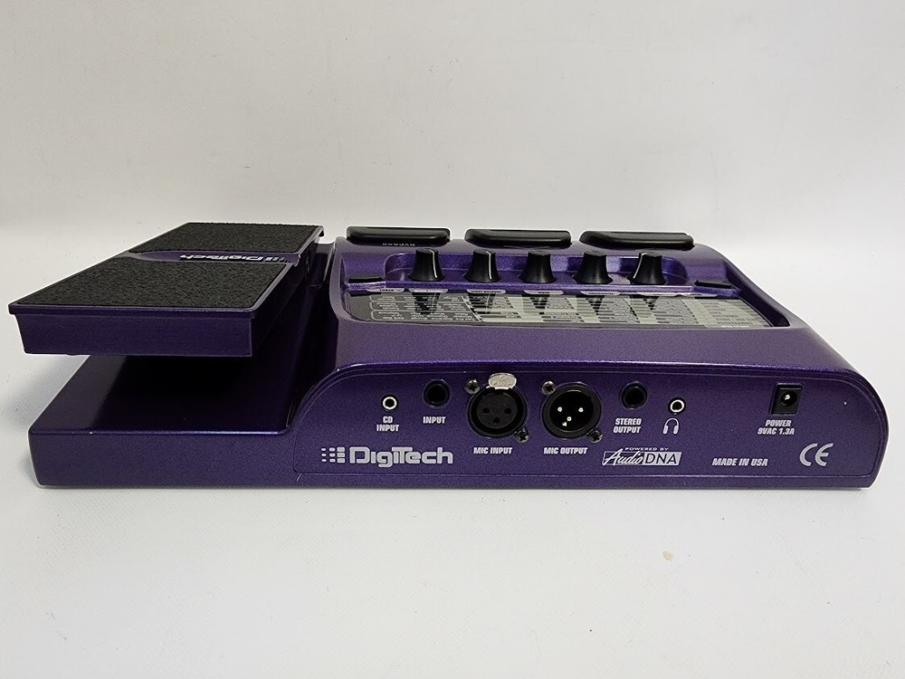 DigiTech Vocal 300 Vocal Multi-Effects Processor Voice Changer