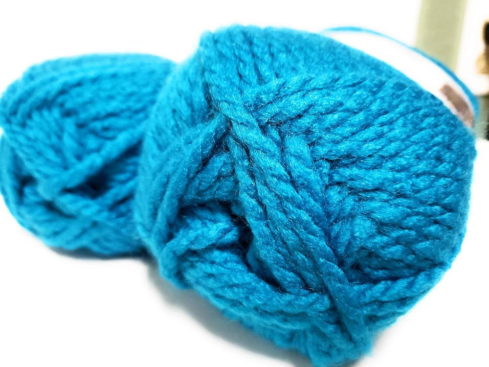 Loops & Thread Yarn - 3.5 Oz - Electric Blue