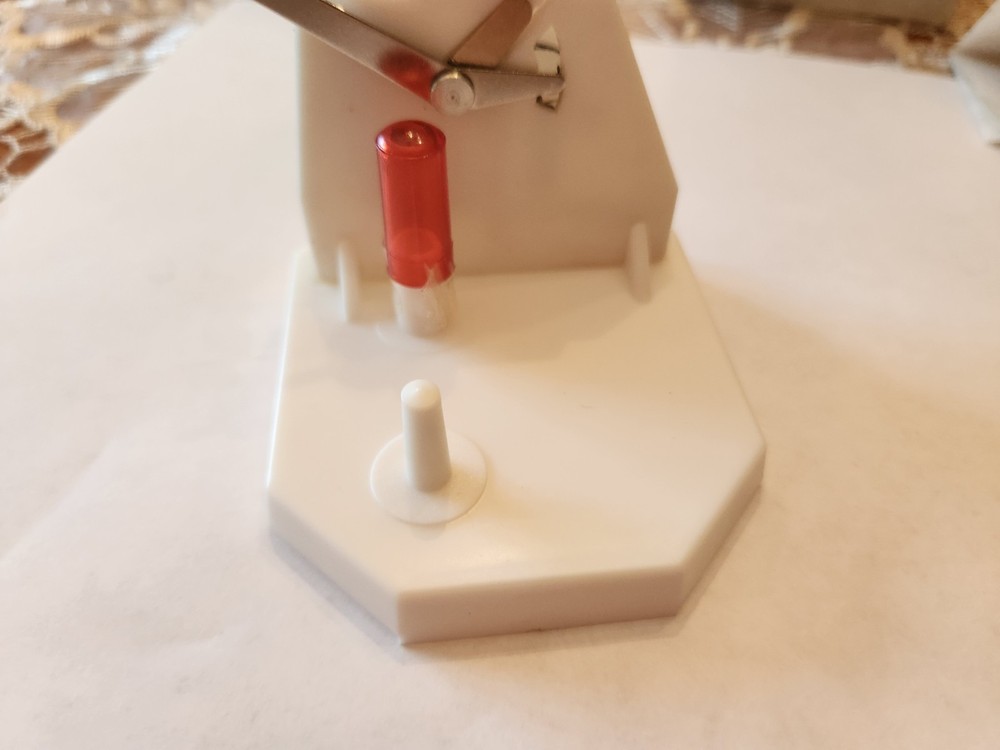 Vintage 1990 Easy Threader Machine With Instructions