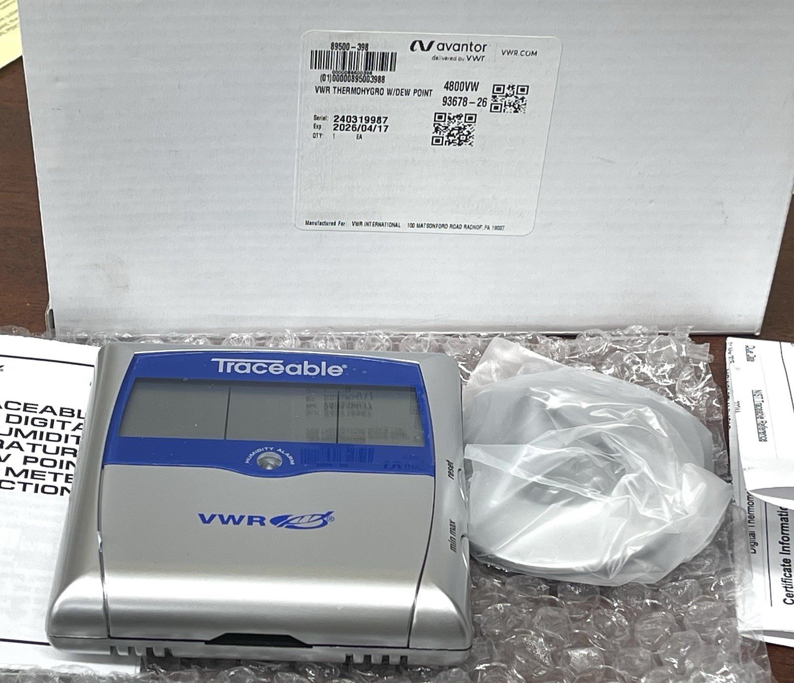 VWR 89500-398 Digital Humidity Temperature Dew Point Meter