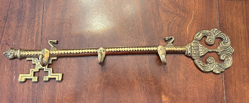 Vintage Solid Brass Ornate Wall Hanging Key Holder Skeleton Key Design 20”