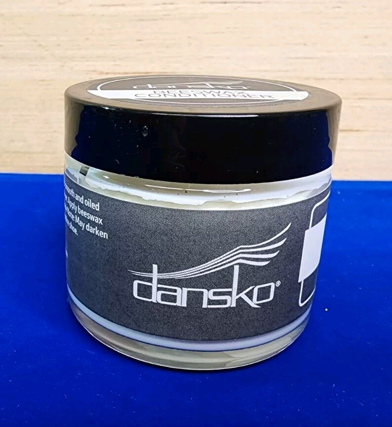 Dansko Beeswax Conditioner, NEW, 2oz Jar