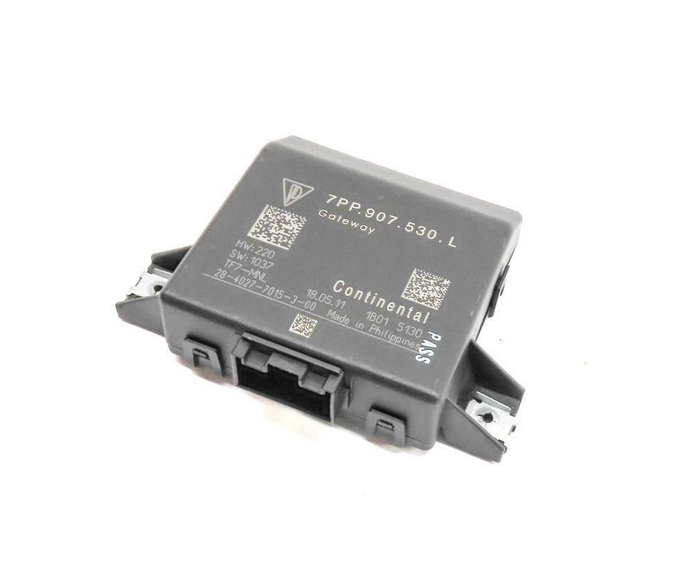 2012 PORSCHE CAYENNE (958) 3.6L VR6 ENGINE GATEWAY CONTROL MODULE