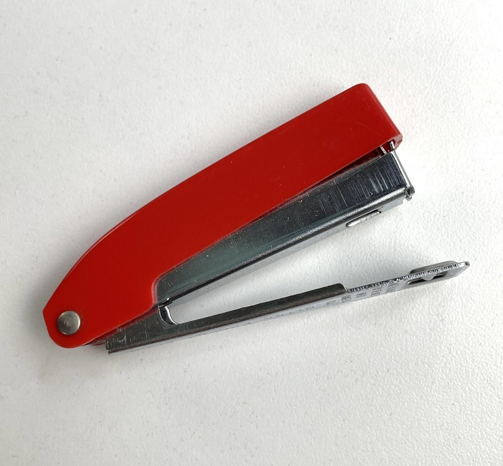 Bates Pocket Pixie Stapler Red with Box of Staples