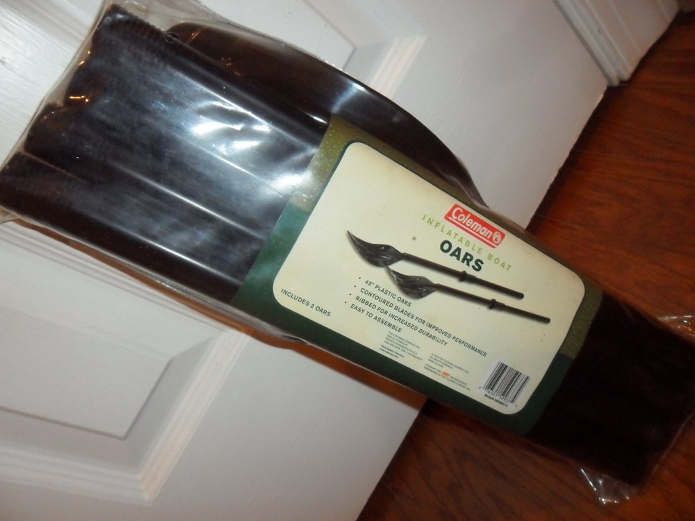 Coleman Inflatable Boat Oars 45" Contoured Plastic Blades
