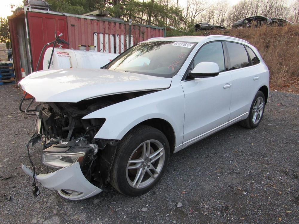 Q5 2017 Glove Box 1102002