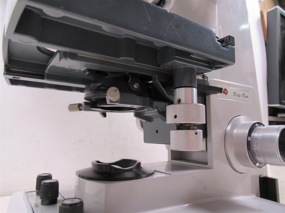 AO American Optical One-Ten Microstar Dual Head Binocular Laboratory Microscope