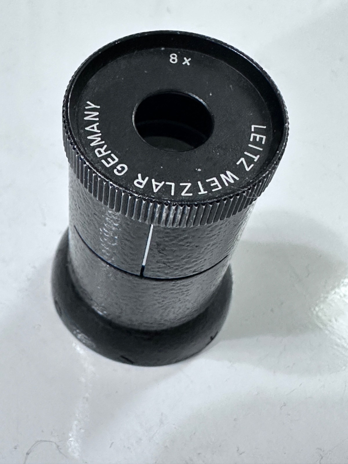LEITZ WETZLAR Germany 8x Loupe Scale Measuring Magnifying Glass