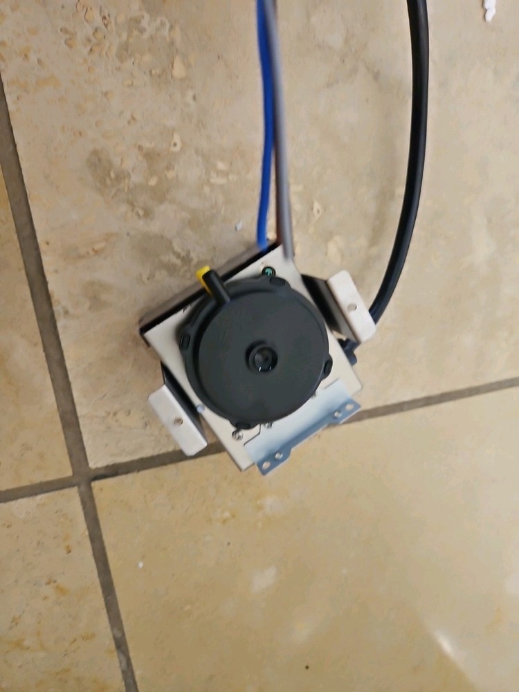 M-4 Metal Inline Duct Fan, 189 CFM, 4"