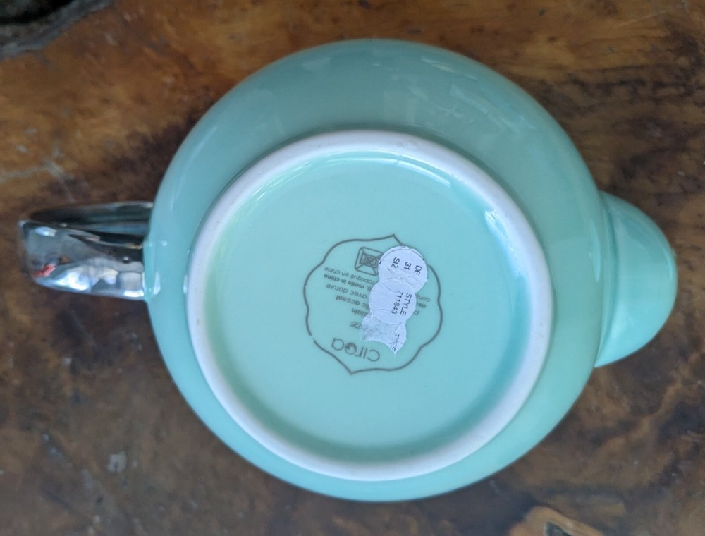 Ciroa Green Teapot With Silver Snowflakes