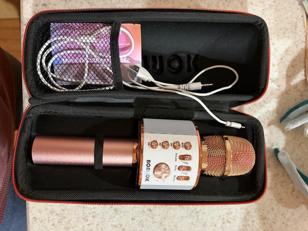 BONAOK Wireless Bluetooth Karaoke Microphone Rose Gold Handheld w/ Case