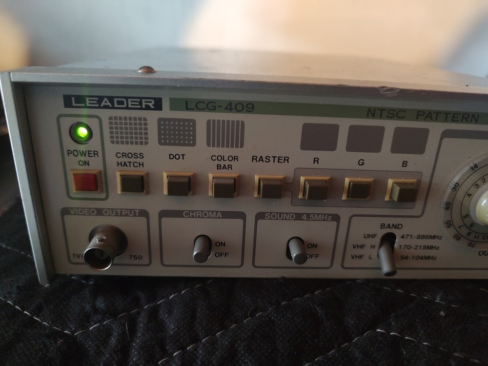 LEADER Electronics Model LCG-409 NTSC Pattern Generator