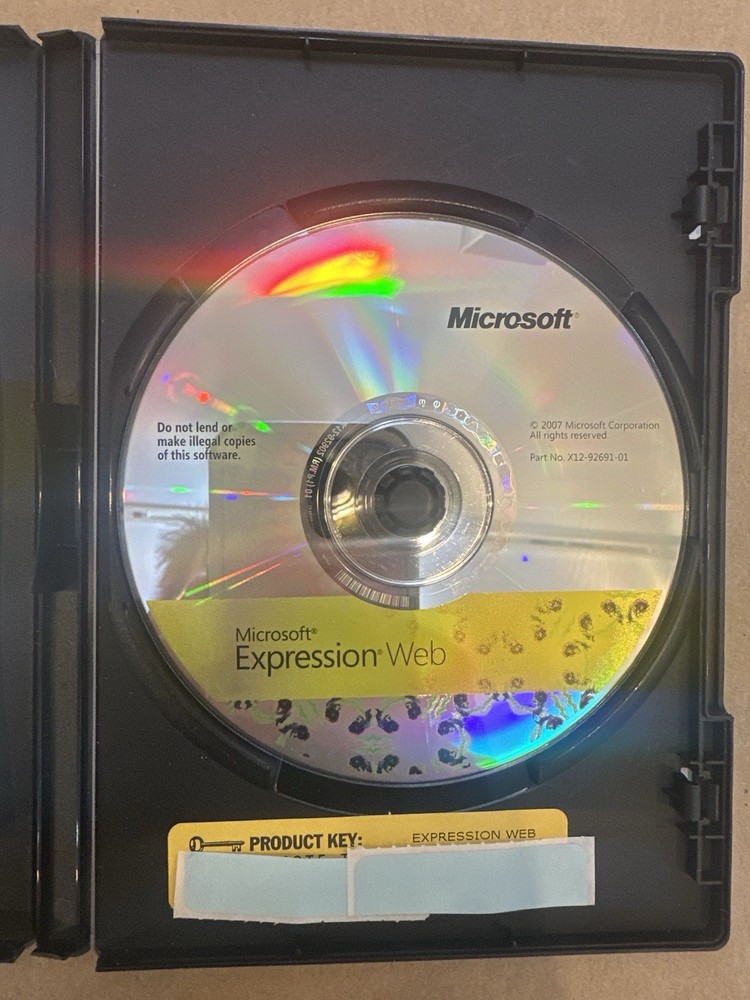 Microsoft Expression Web – Case & CD, 2007, English