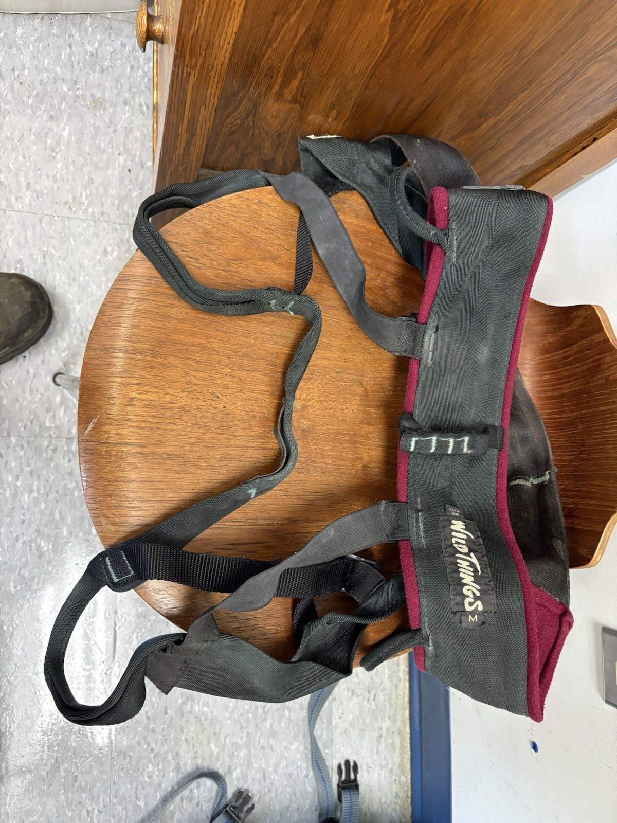 Vintage Wild Things Rock Climbing Adagio Harness  Size Medium