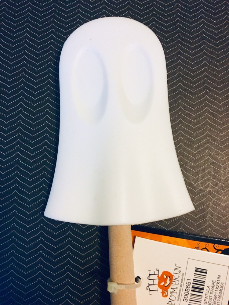 HALLOWEEN WHITE GHOST SHAPED SILICONE SPATULA HAUNTED SPOOKY