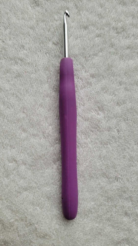 Preowned Joe Wooble Ergonomic Crochet Hook