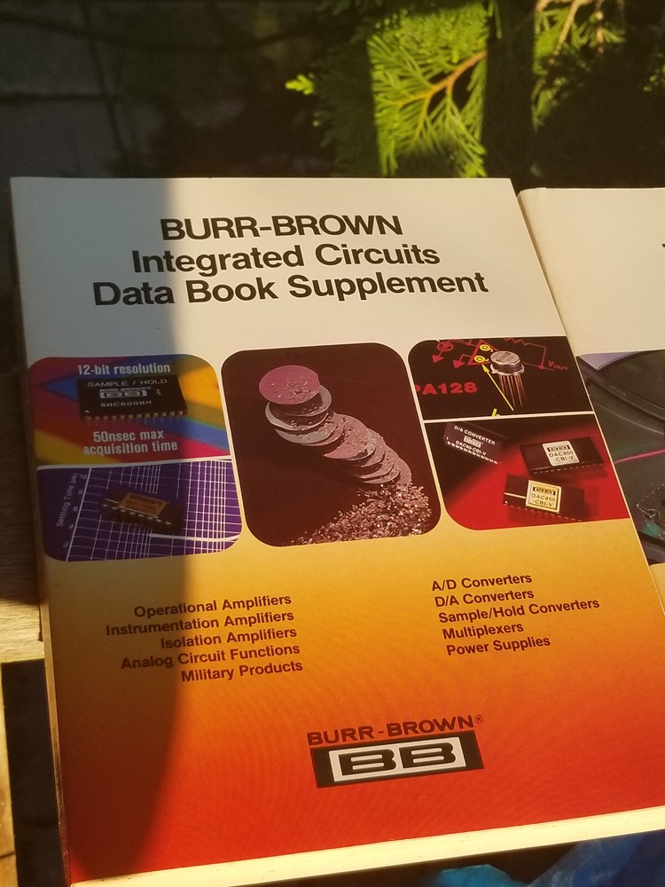 2 VINTAGE ELECTRONICS BOOKS DATA BURR BROWN INTEGRATED CIRCUITS LINEAR IC 1987