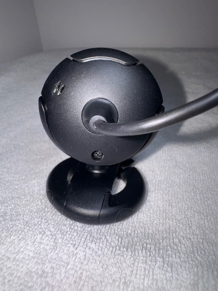 Microsoft Webcam LifeCam VS-1000 Model 1080 Black USB Attached
