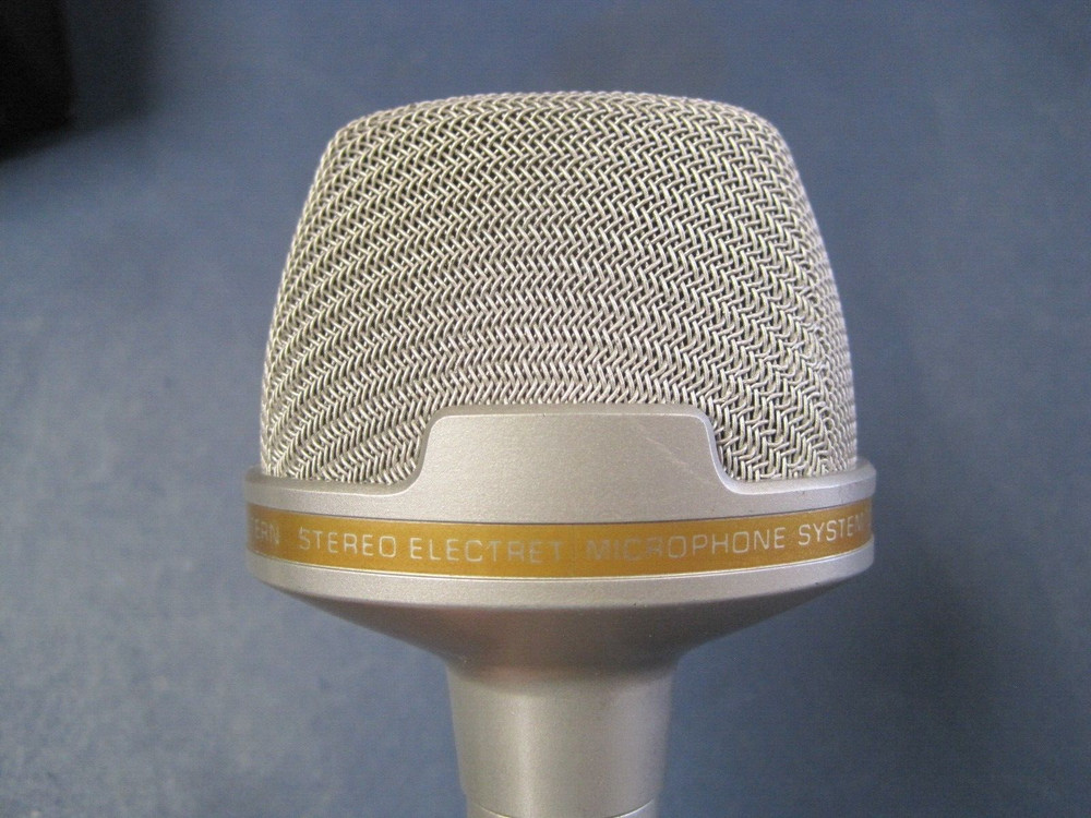 Vintage Realistic Dual Pattern Stereo Electret Microphone System # 33-919 w Case