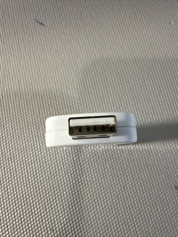 Digital Camera Card Reader FCR20