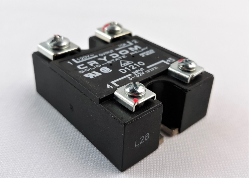 Crydom D1210 Solid State Relay