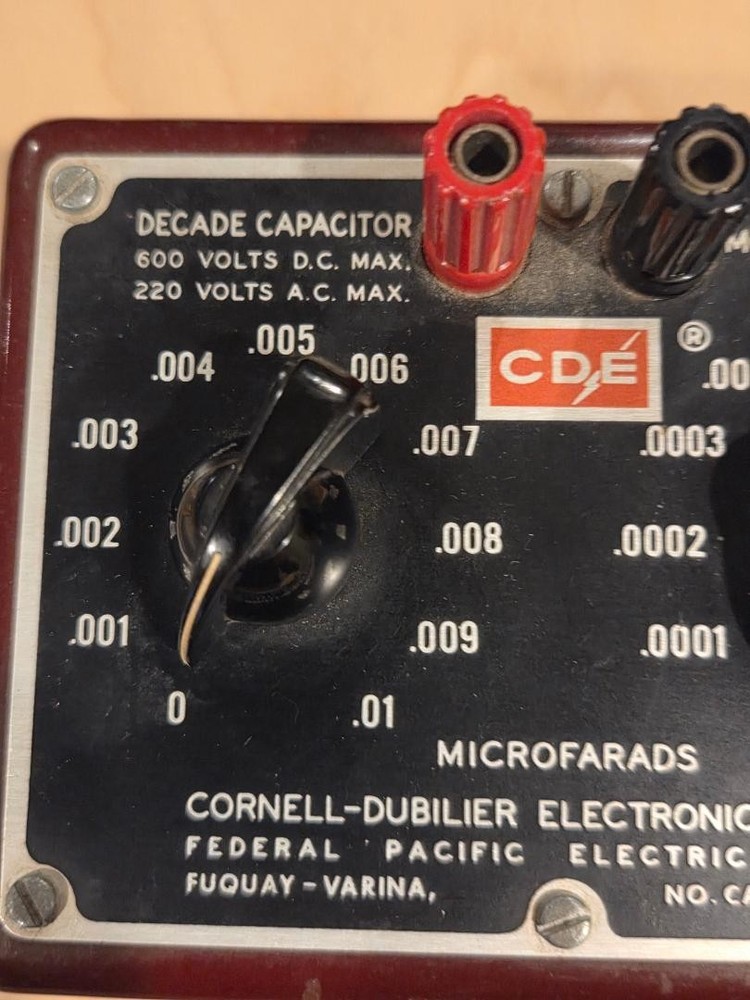 VINTAGE CORNELL-DUBILIER DECADE CAPACITOR MODEL CDA