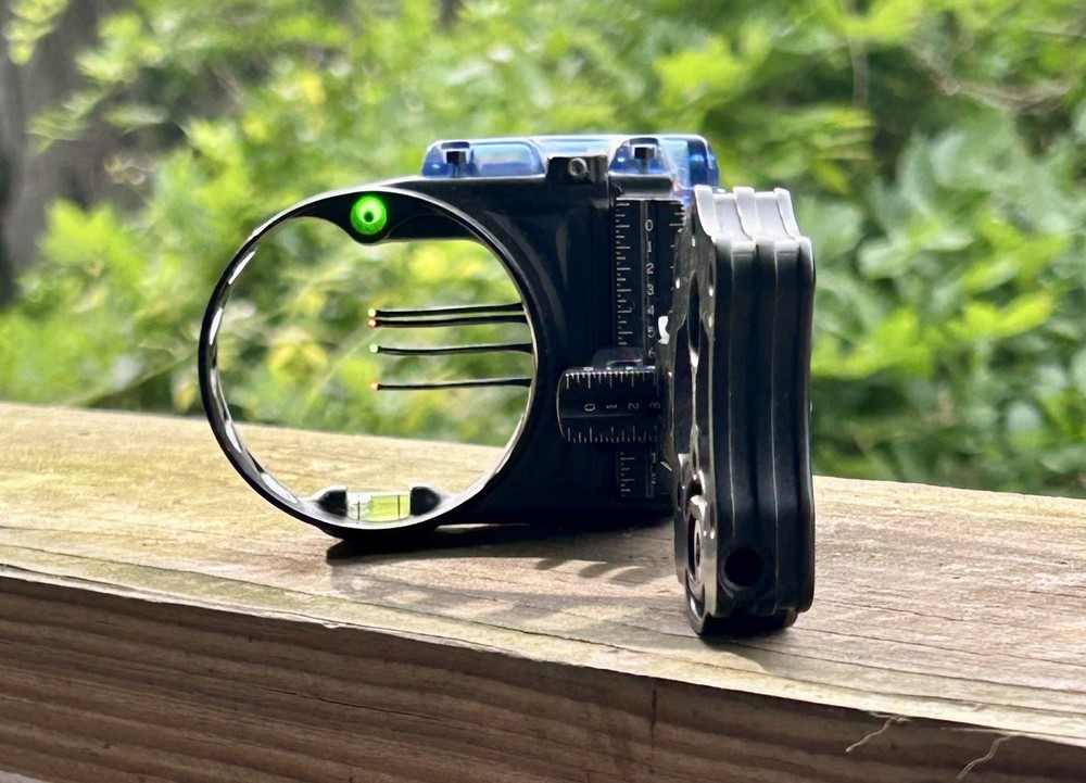 iq bow sight 4 pin right hand