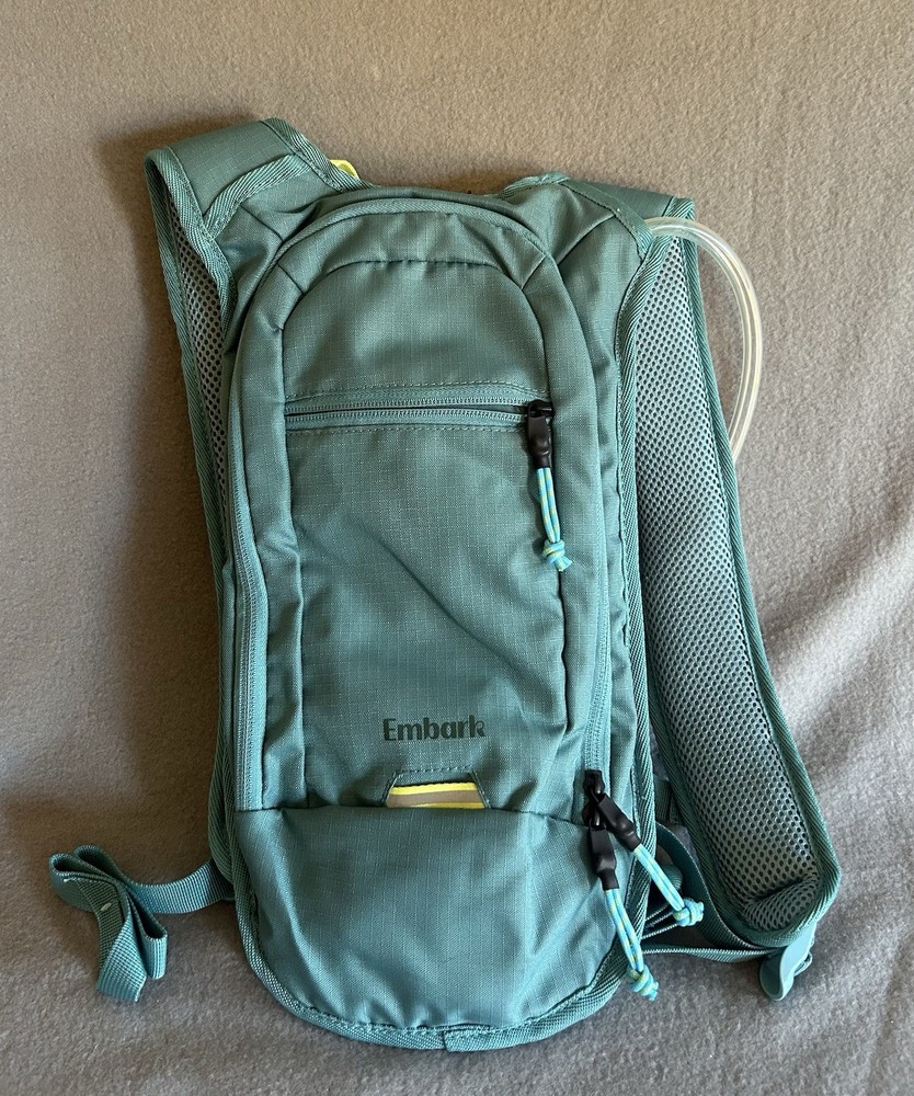 Embark Hydration Pack Backpack Hiking Camping Cycling 2L Bladder Blue New