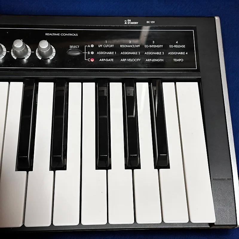 KORG MICRO X Synthesizer Digital 25 Key Synth keyboard