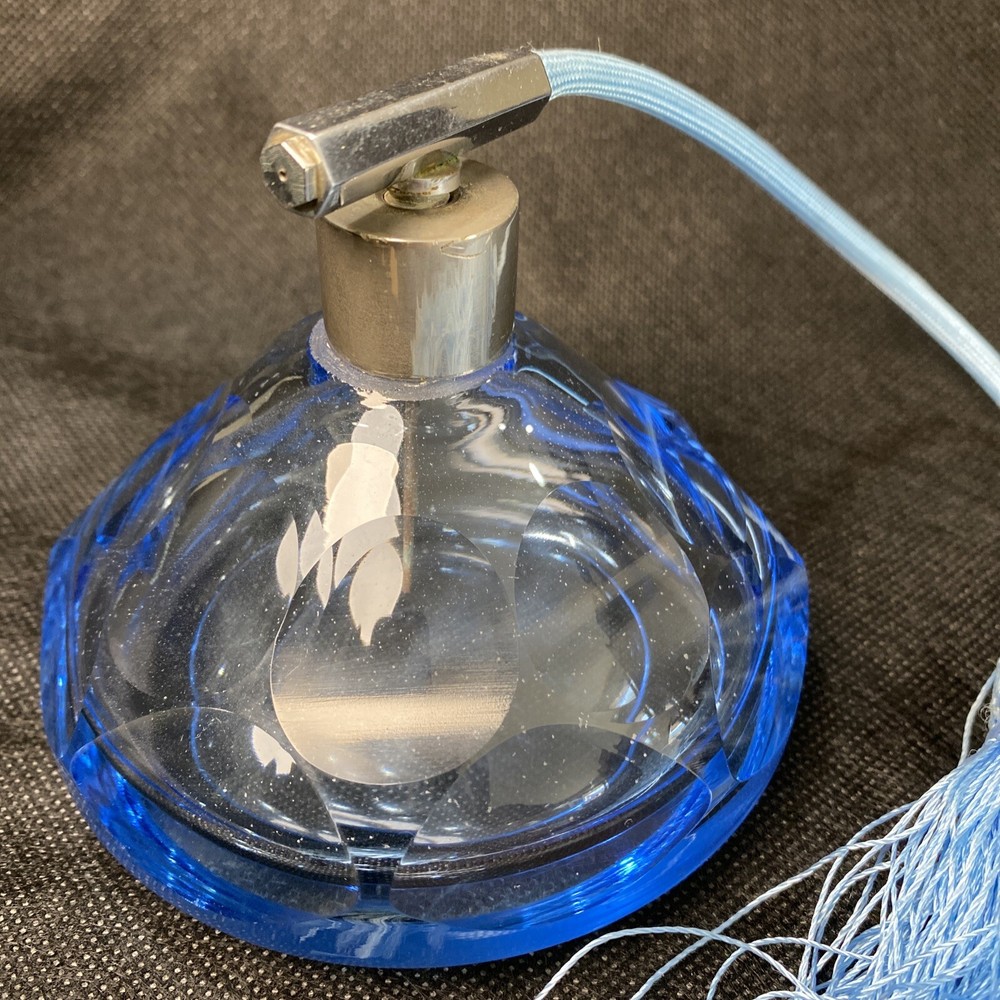 Vintage “Pulled Feather” Blue Tassel Style Atomizer Blue Cut Perfume Bottle Exc