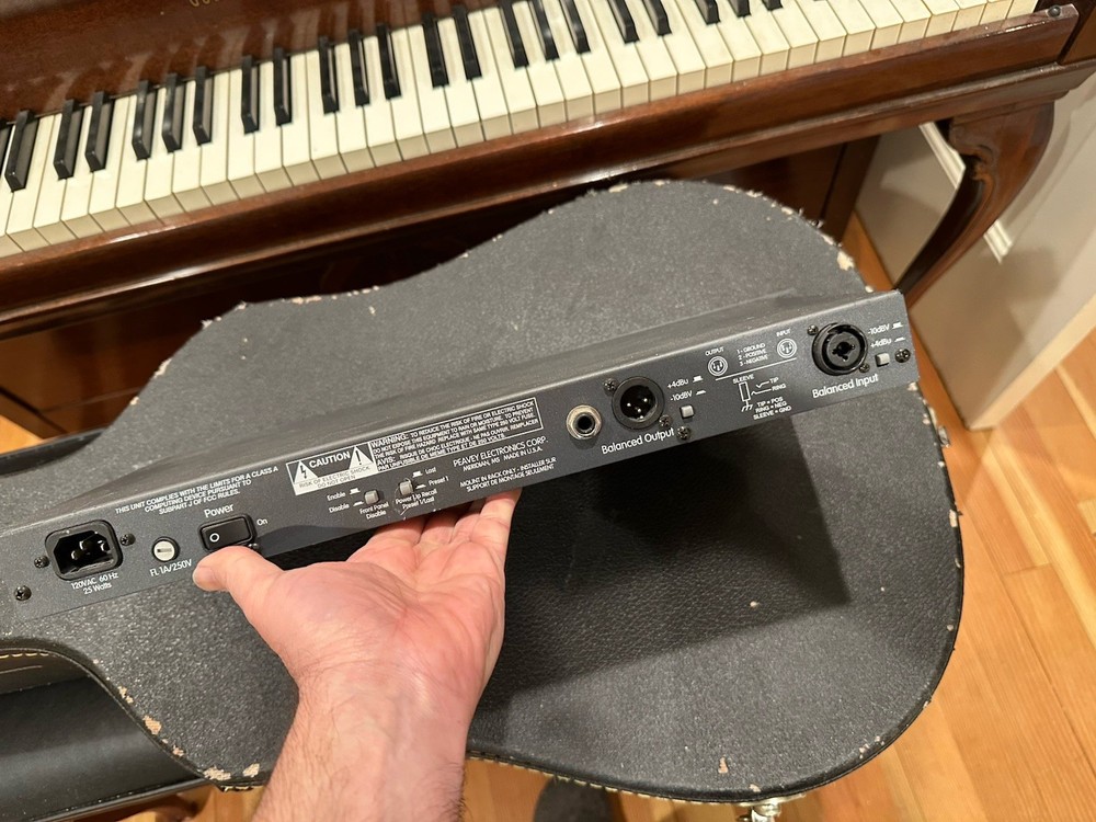 PEAVEY FEEDBACK FERRET Precision Digital Dynamic Anti-Feedback System