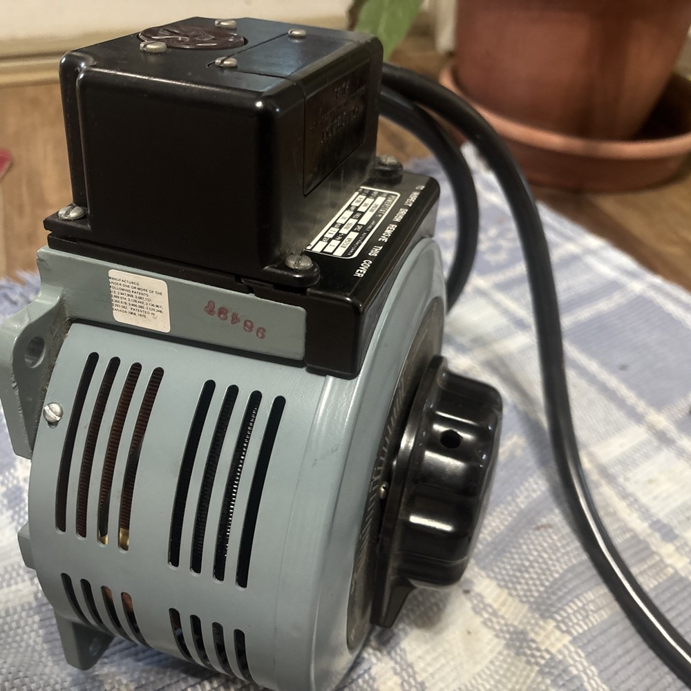 Superior Electric Powerstat variable autotransformer