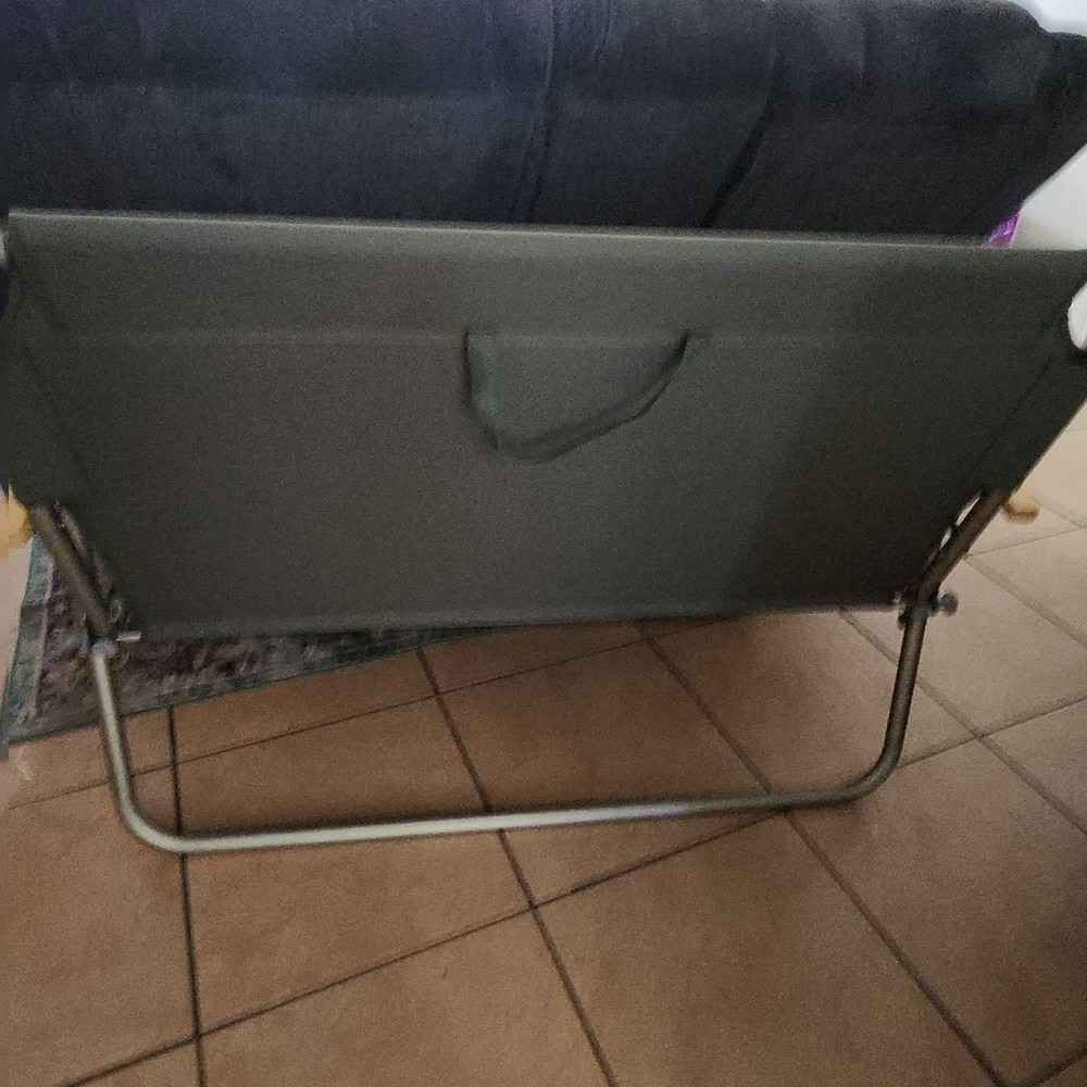 Wren Folding Camp Bench