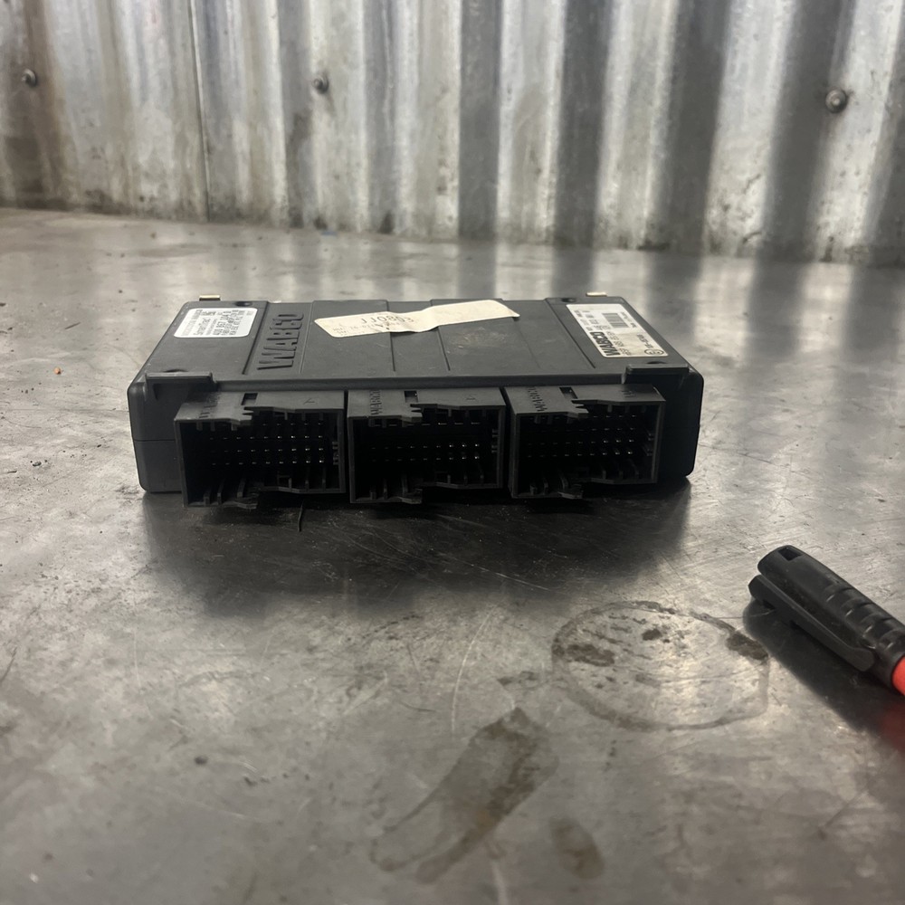 2018-2024 FREIGHTLINER CASCADIA 126 WABCO ABS BRAKE CONTROL MODULE UNIT OEM