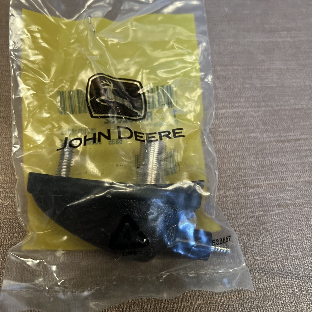 John Deere RE252092 Antenna