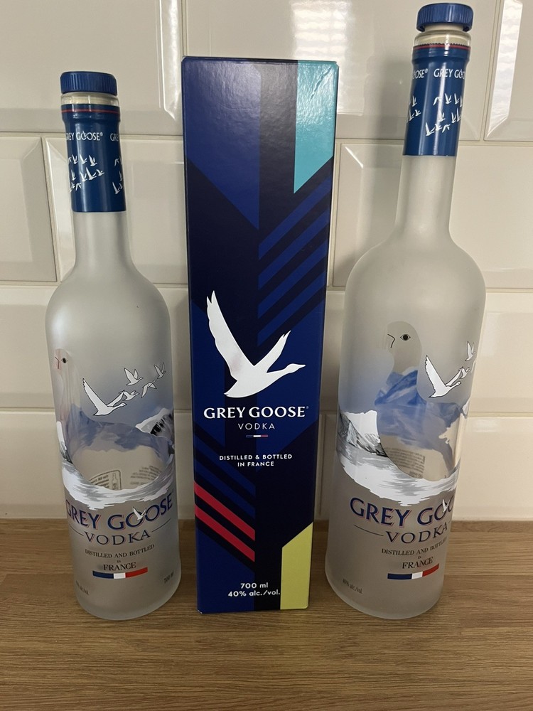 2 x Grey Goose EMPTY BOTTLES - 70cl & 1L plus 70cl box