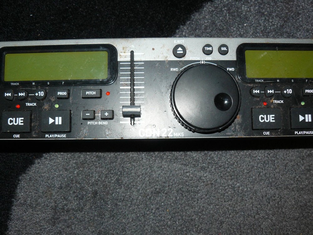 Numark Professional CDN22 MK5 CONTROL Rack Mount, Pre Owned, untested, no cords