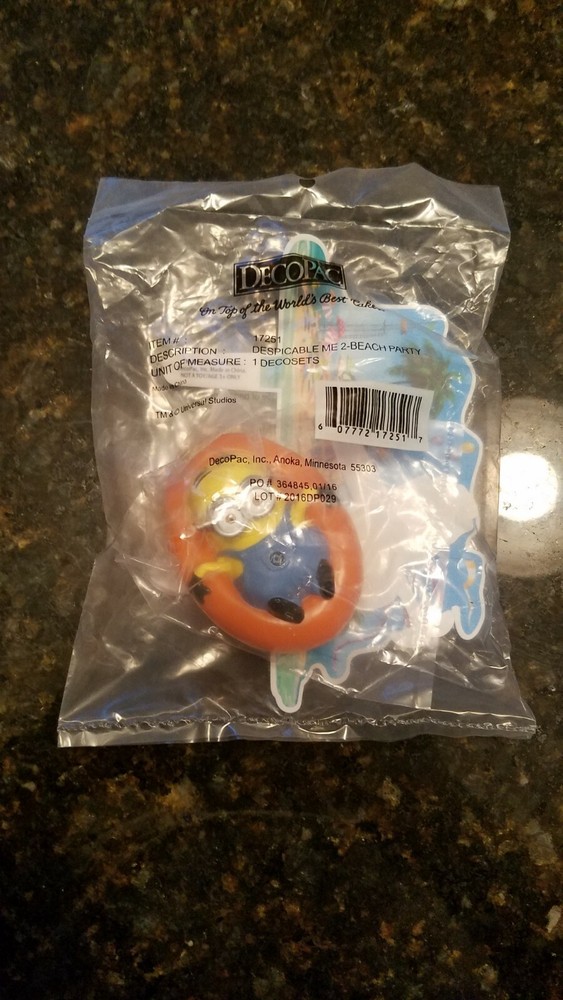 DecoPac Despicable Me 2 Brach Party Cake Topper