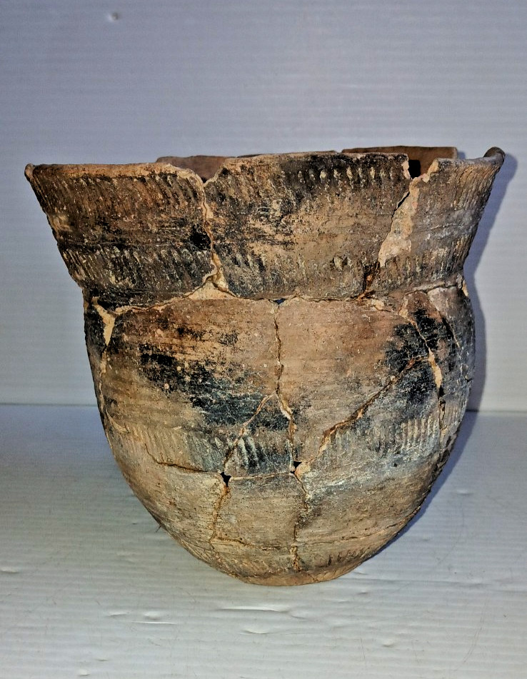 Pre-Columbian Native American Indian Mississippian Partial Pottery Jar Artifact