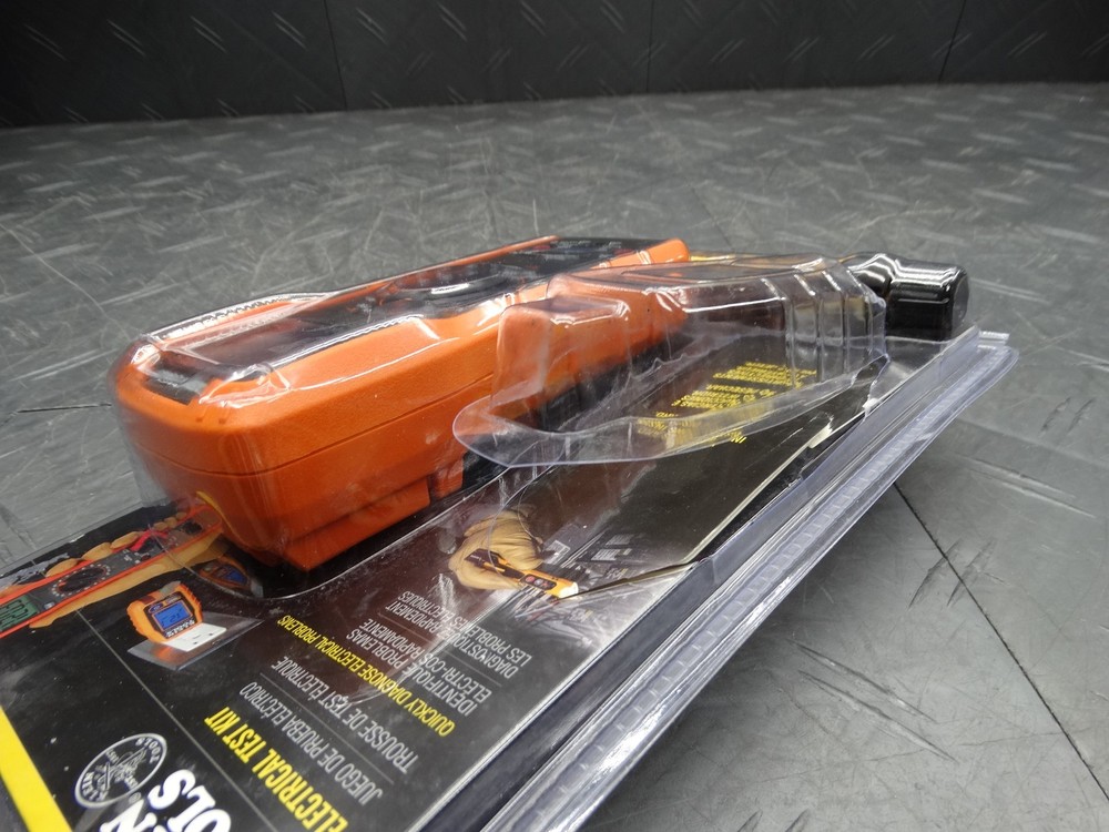 Klein Tool Multimeter Voltage Tester & Outlet Tester Premium Electrical Tool Set