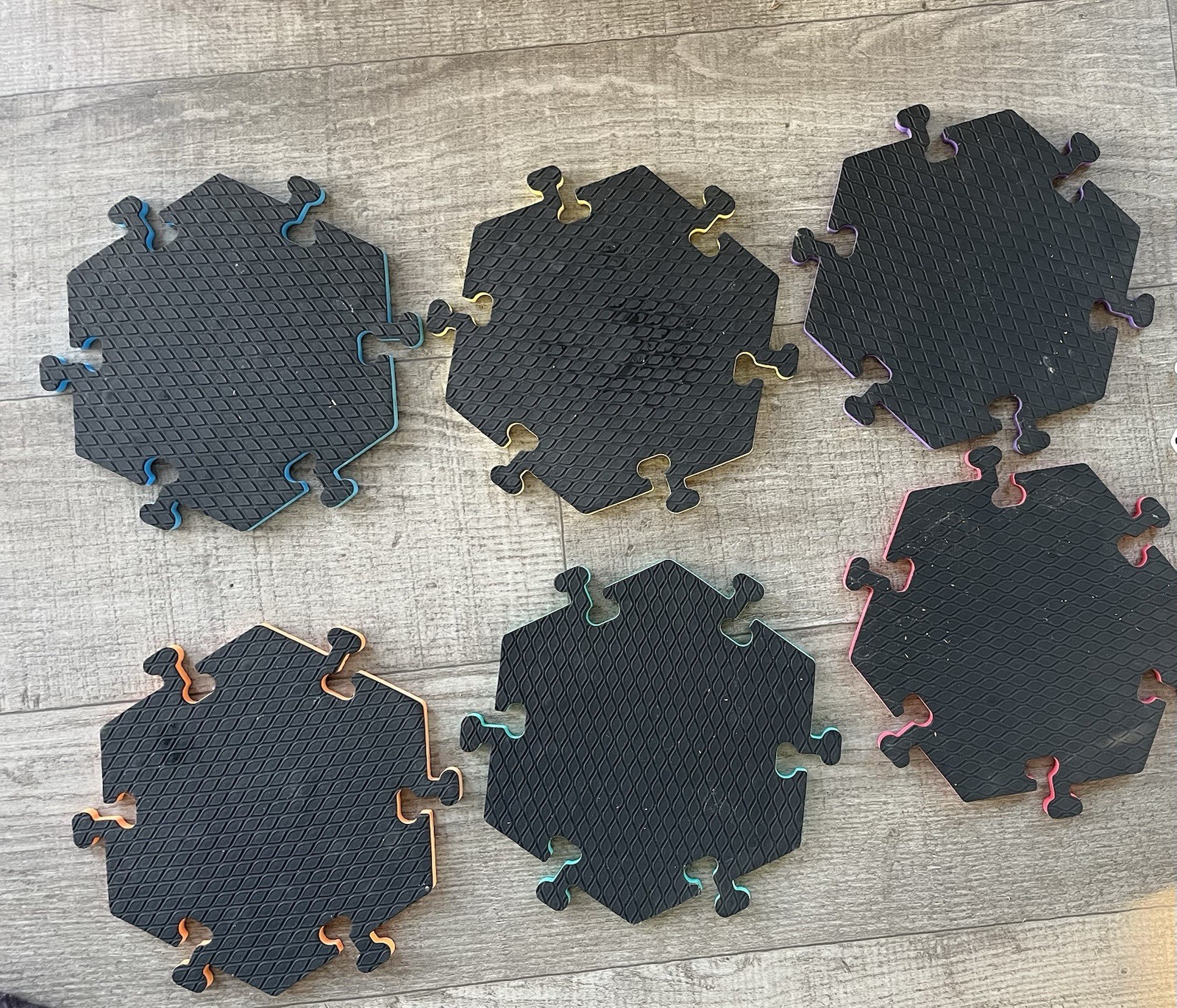 Gently Used Fluent Pet Connect Base with 6 HexTiles and 30 Connect Buttons