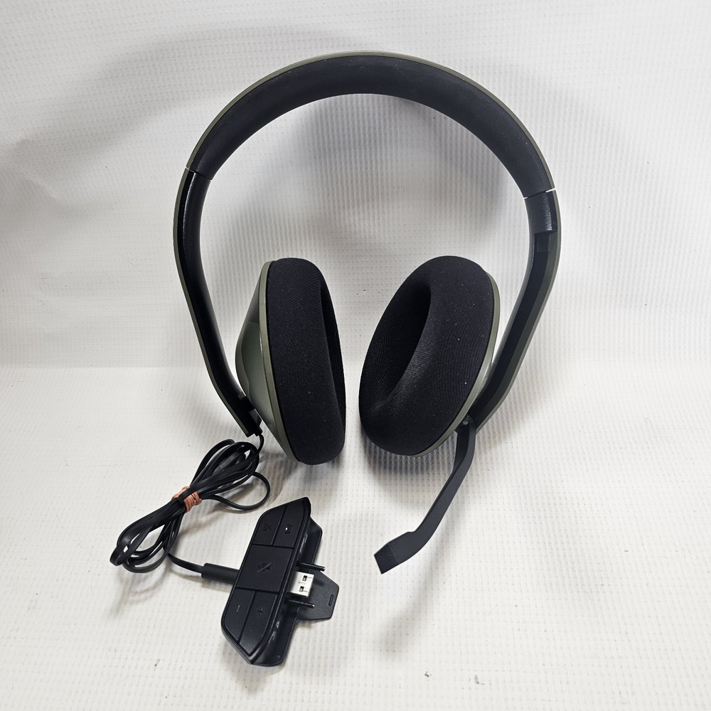 Microsoft Xbox One Armed Forces Camo Wired Stereo Headset Mic